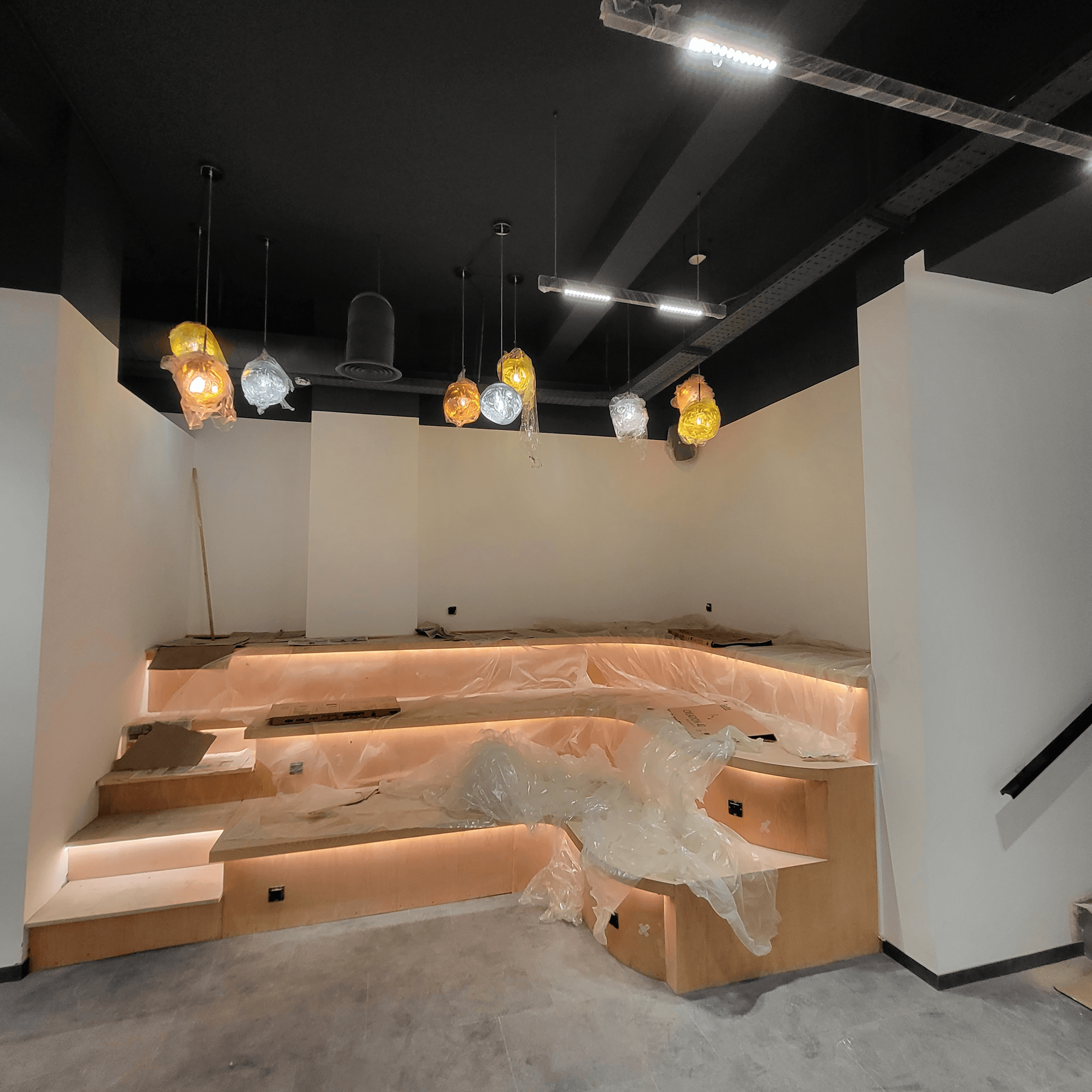 AMENAGEMENT D'UN ESPACE COWORKING 180M2