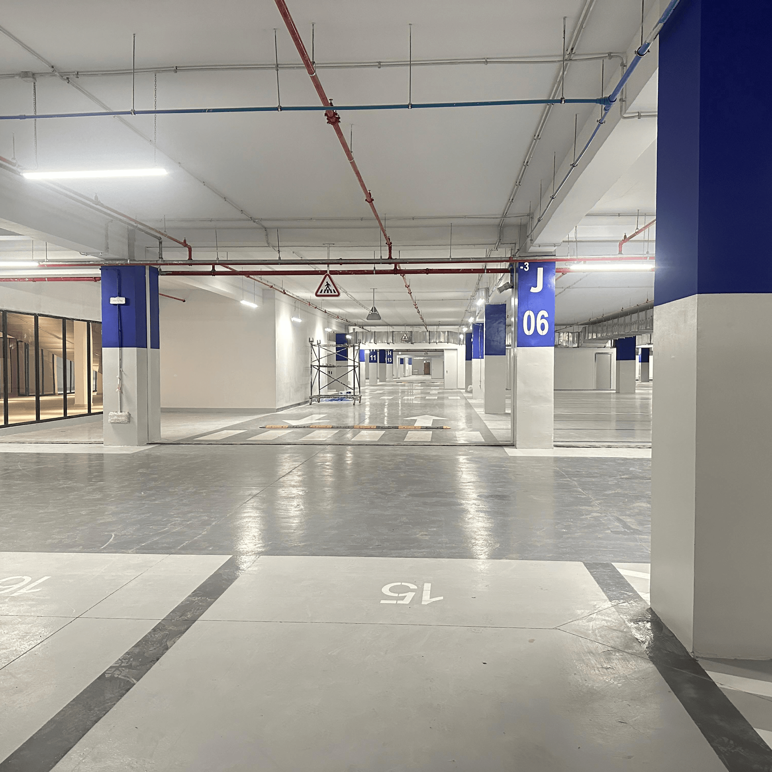 Mall & Hôtel Route Zaer COLLAB TG COVER